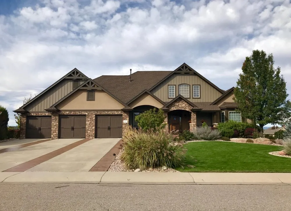 Slide of Colorado Roof Toppers