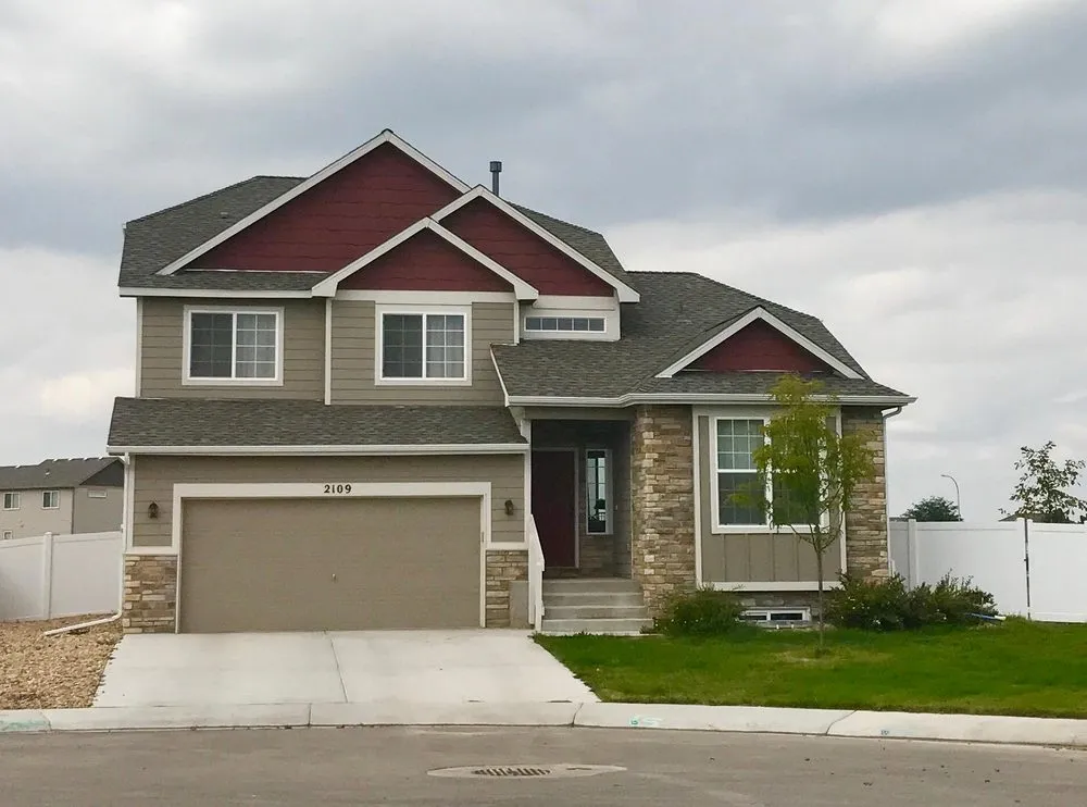 Slide of Colorado Roof Toppers