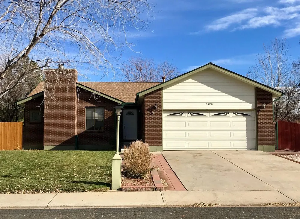 Slide of Colorado Roof Toppers