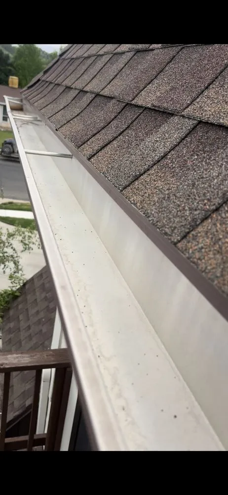 Slide of Colt’s Gutter Cleaning
