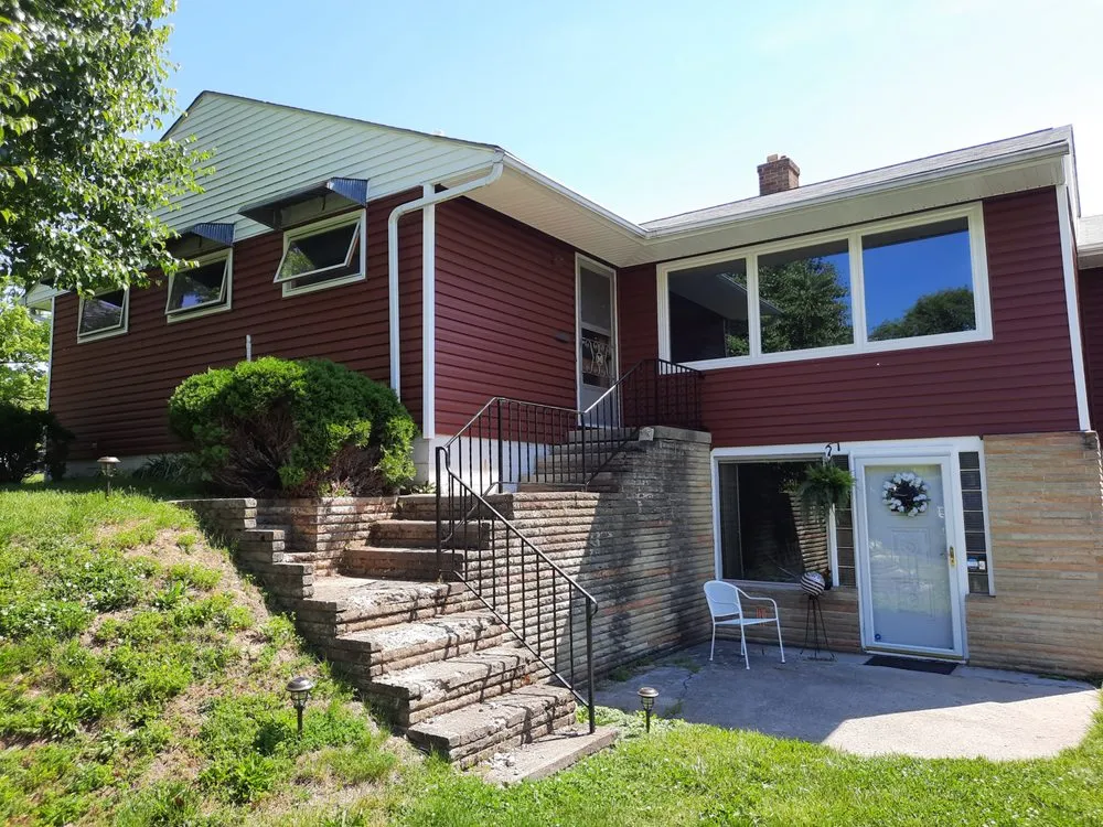 Slide of Columbus Windows and Siding Company