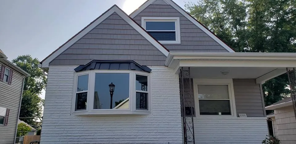 Slide of Columbus Windows and Siding Company