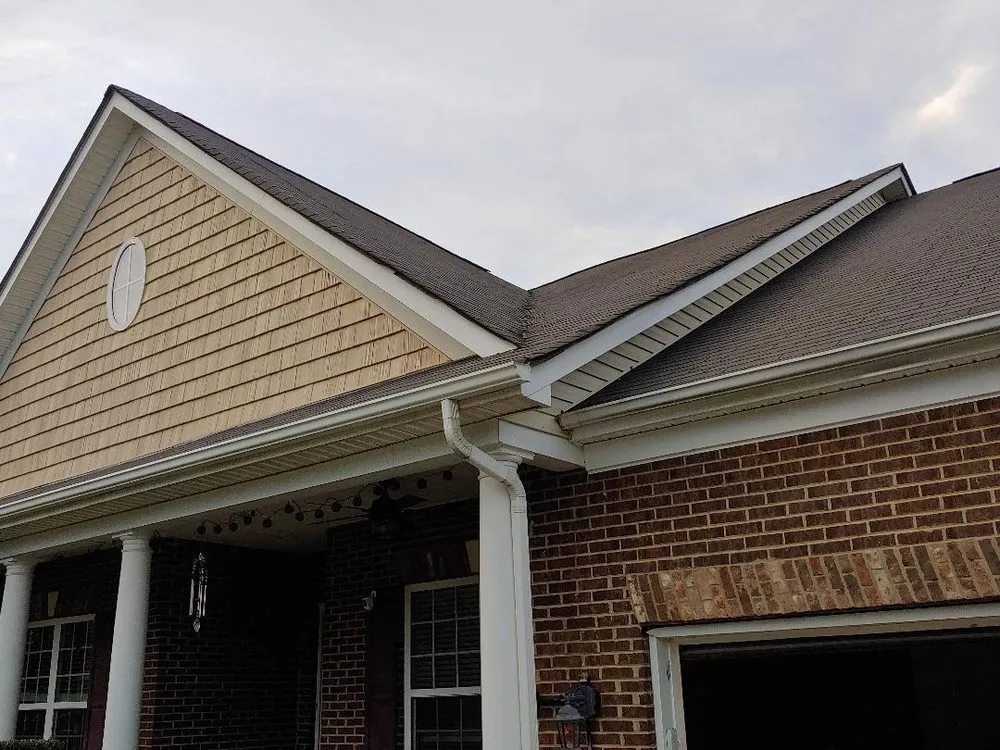 Slide of Combs Roofing of Waxhaw