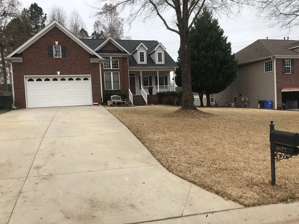 Slide of Combs Roofing of Waxhaw
