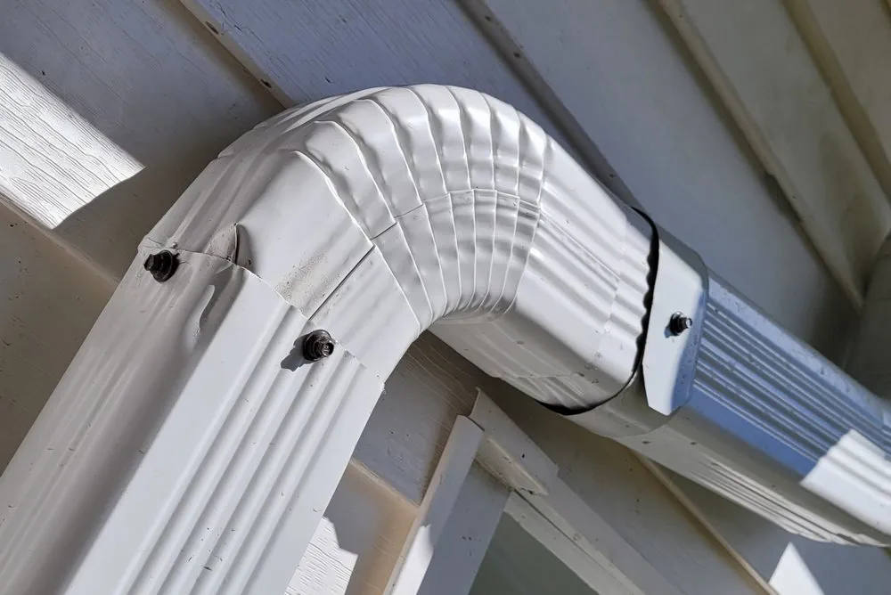 Slide of Commendable Light Construction