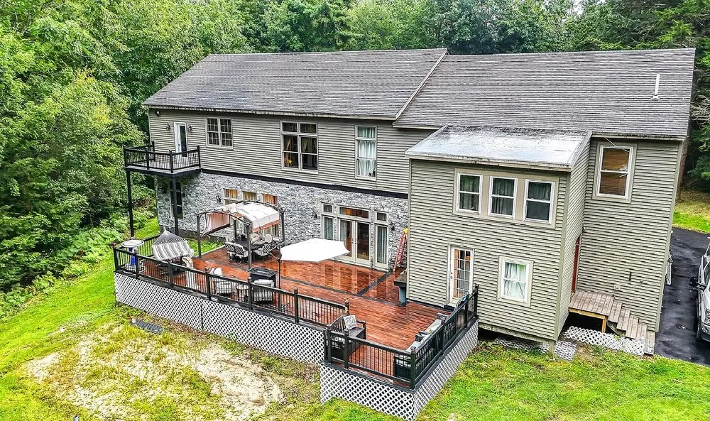 Slide of Commercial Roof Masters