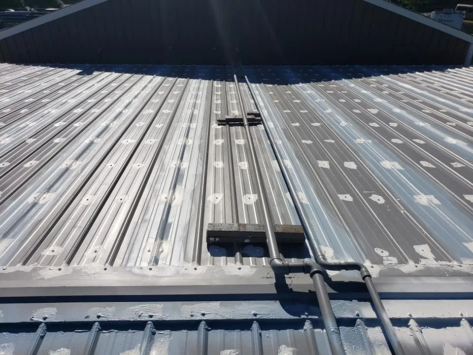 Slide of Commercial Roofing Solutions