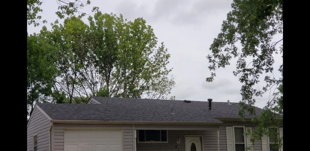 Slide of Commercial Roofing St. Louis