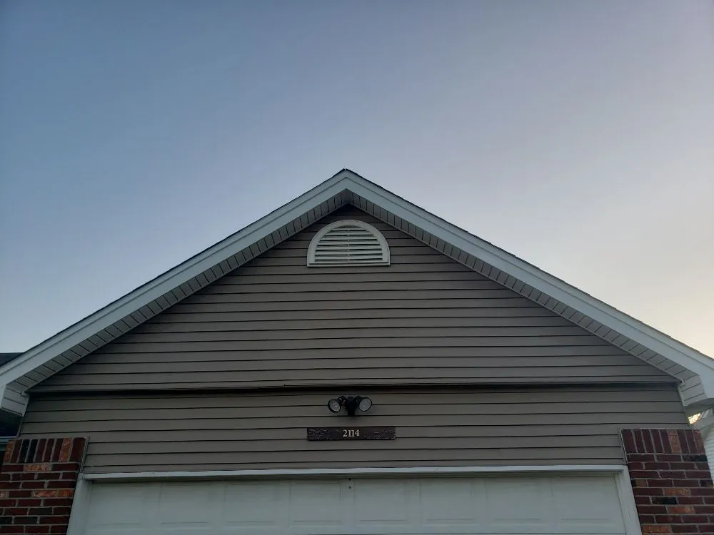 Slide of Commercial Roofing St. Louis