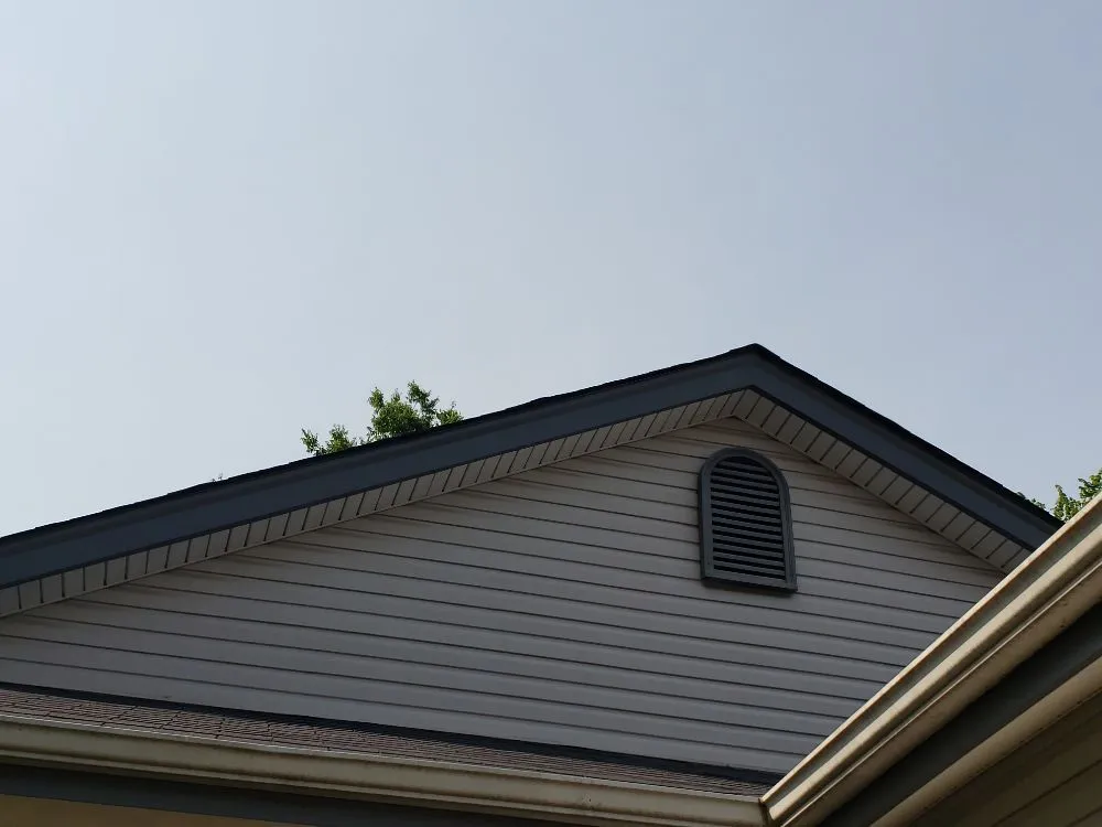 Slide of Commercial Roofing St. Louis