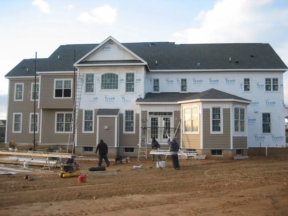 Slide of Commonwealth Construction