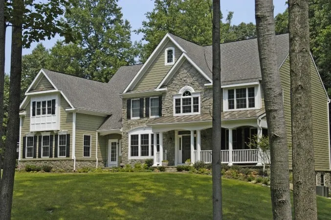 Slide of Commonwealth Construction