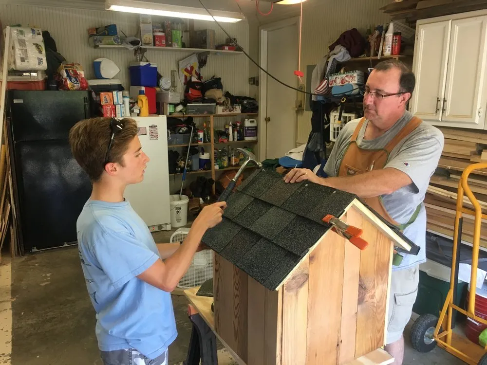 Slide of Commonwealth Roofing & Siding