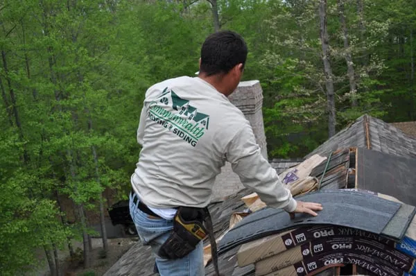 Commonwealth Roofing & Siding