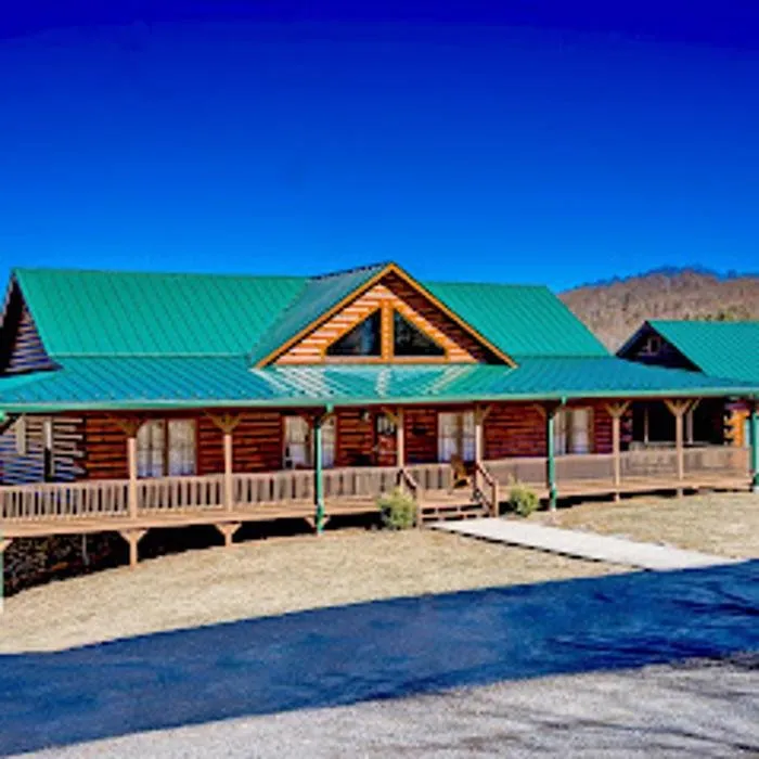 Slide of Commonwealth Roofing Specialists