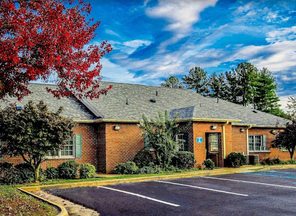 Reliable flat roof repair in Huddleston, VA by Commonwealth Roofing Specialists