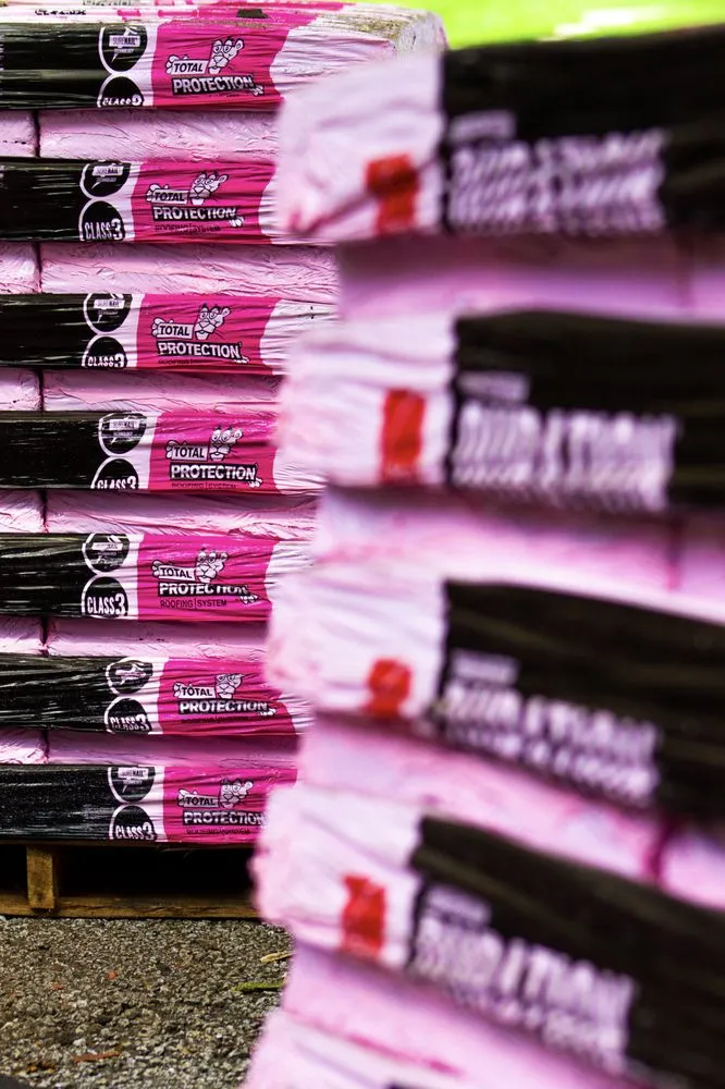 Slide of CoMo Premium Exteriors