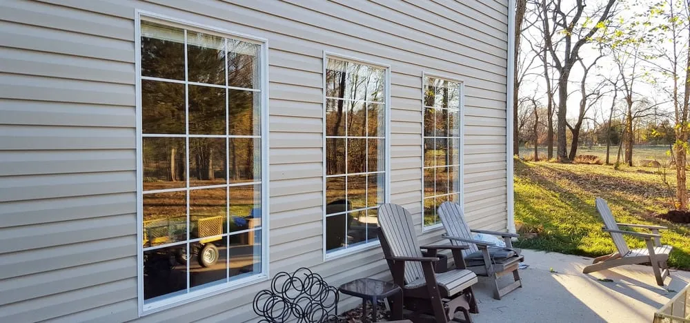 Slide of CoMo Premium Exteriors