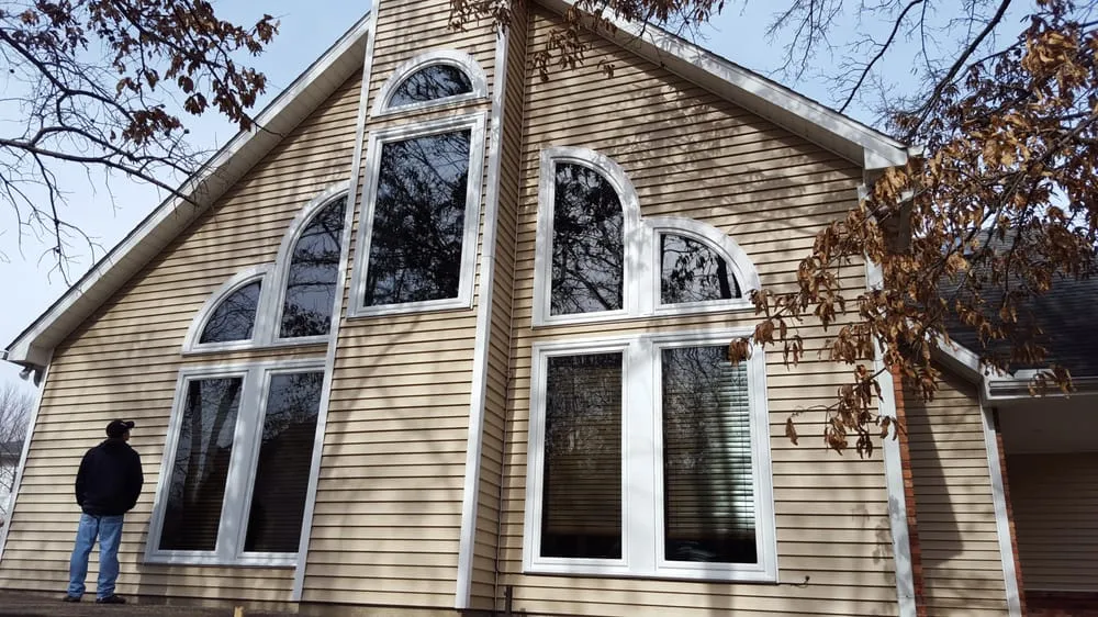 Slide of CoMo Premium Exteriors