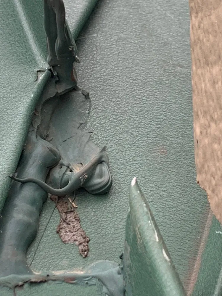 Slide of CoMo Premium Exteriors