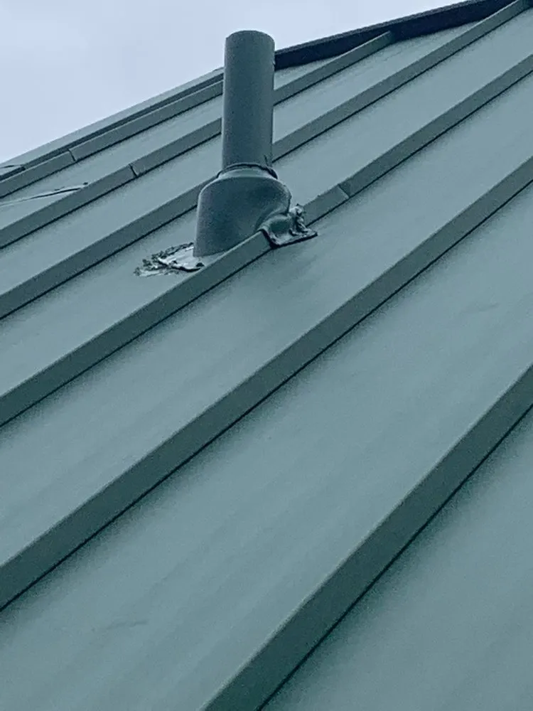 Slide of CoMo Premium Exteriors