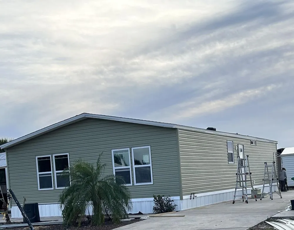 Slide of Compass Builder Services