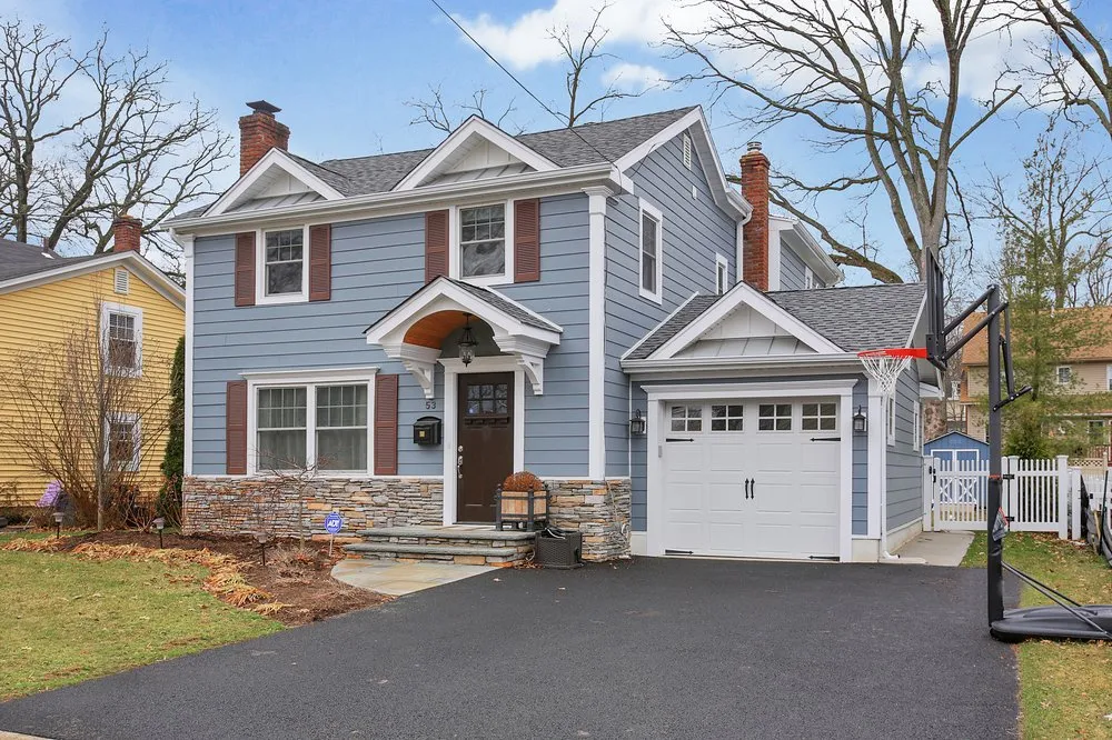 Slide of Competitive Aluminum and Construction