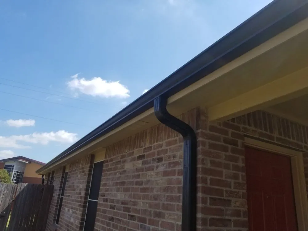 Slide of Complete Construction & Roofing