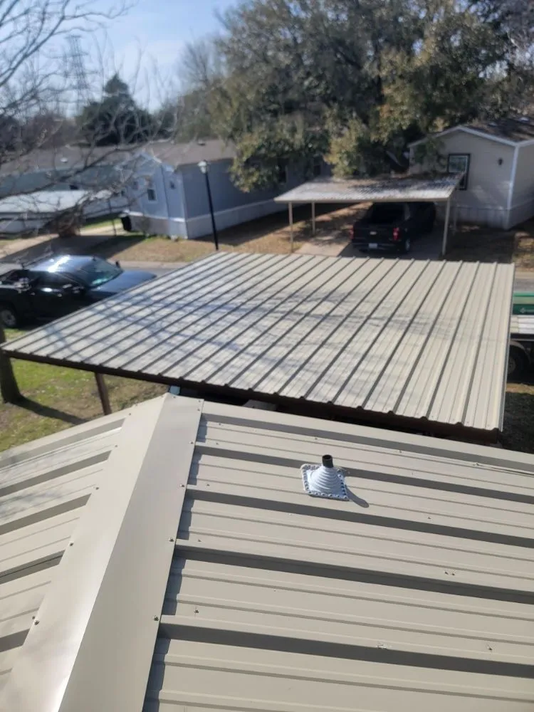 Slide of Complete Construction & Roofing