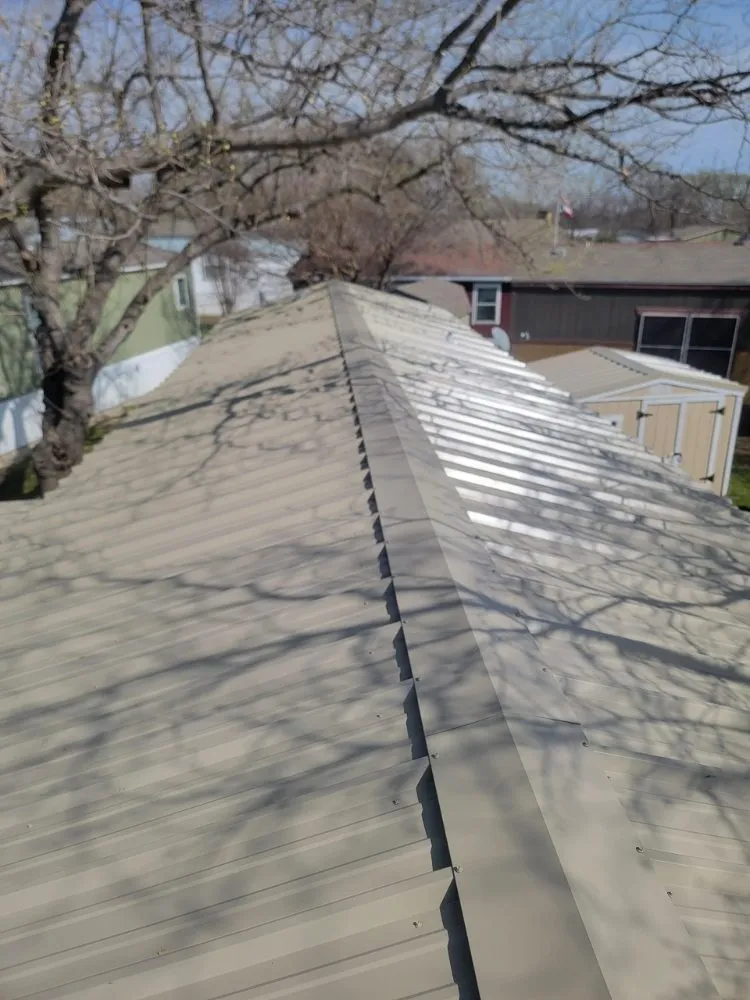 Slide of Complete Construction & Roofing