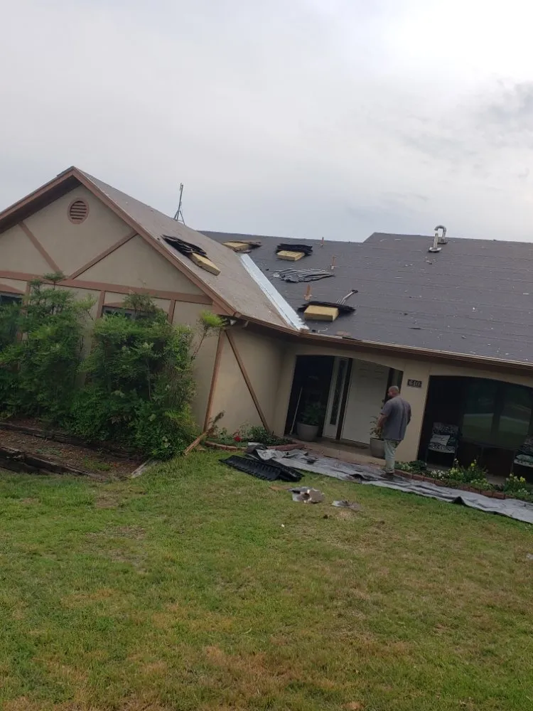 Slide of Complete Construction & Roofing