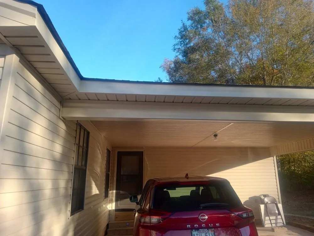 Professional flat roof repair near you across Bismarck, AR - Complete Exteriors