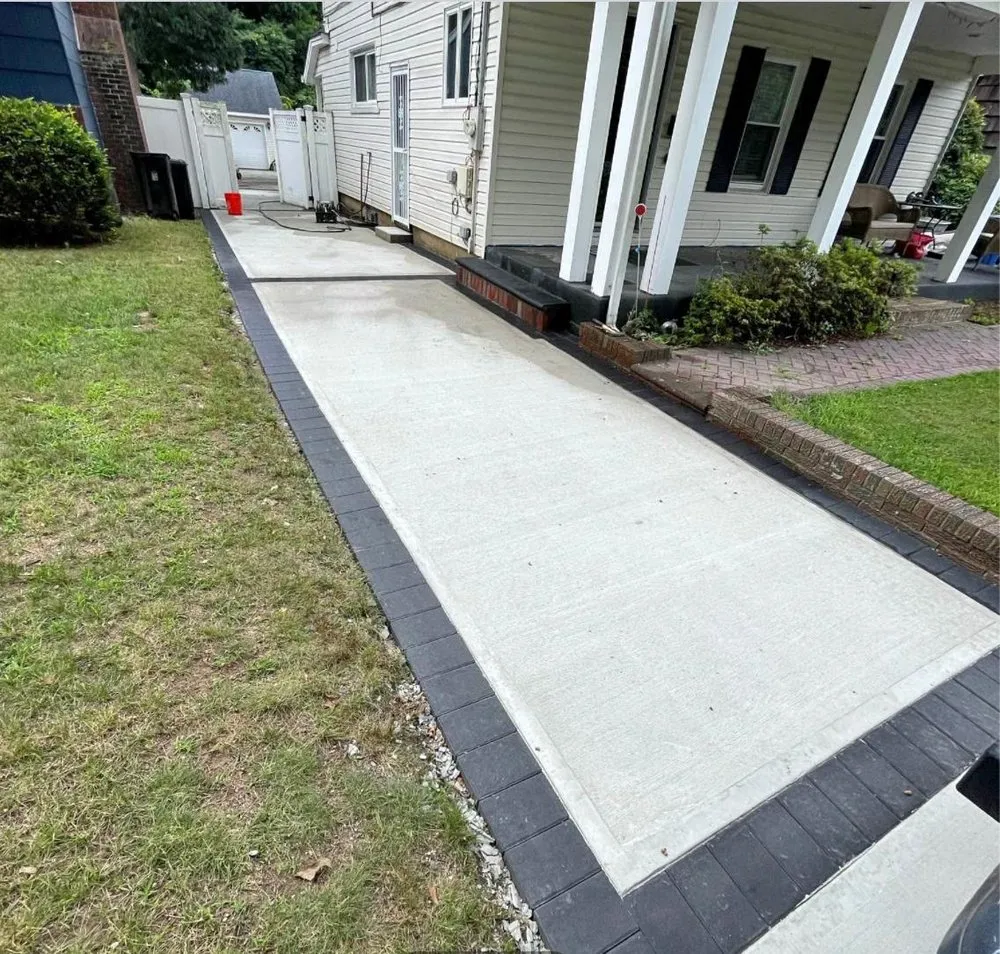 Slide of Complete Home Solutions