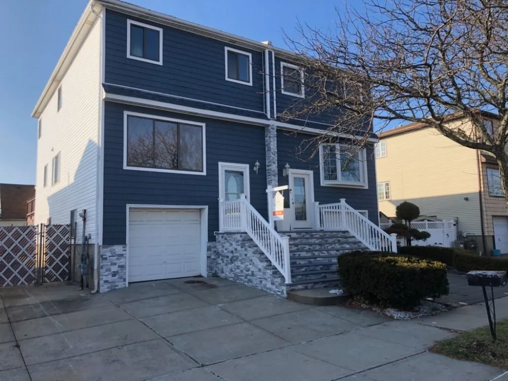 Slide of Complete Roofing & Siding