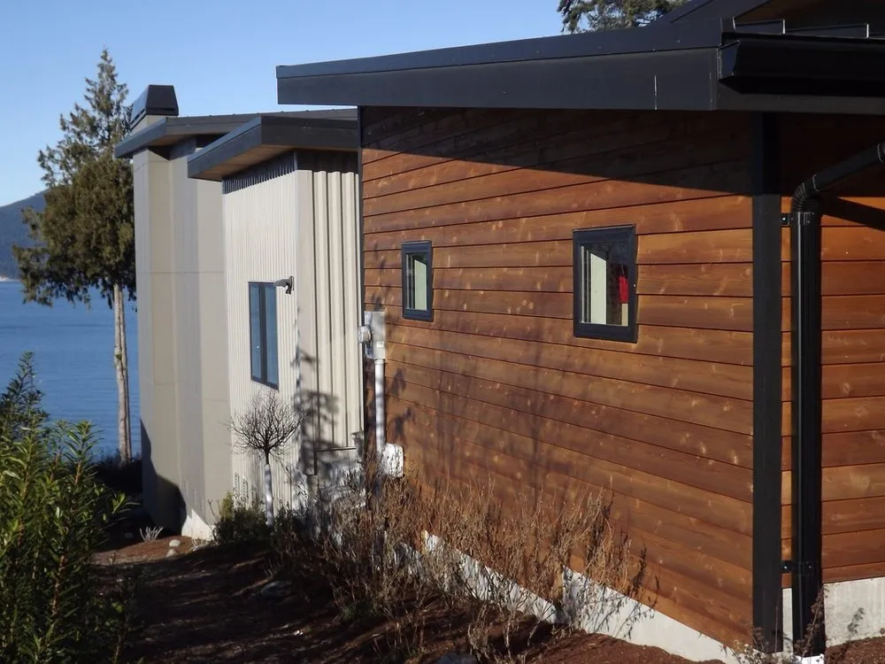 Trusted shingle roofing service in Sedro-Woolley, WA by Complete roofing and contracting