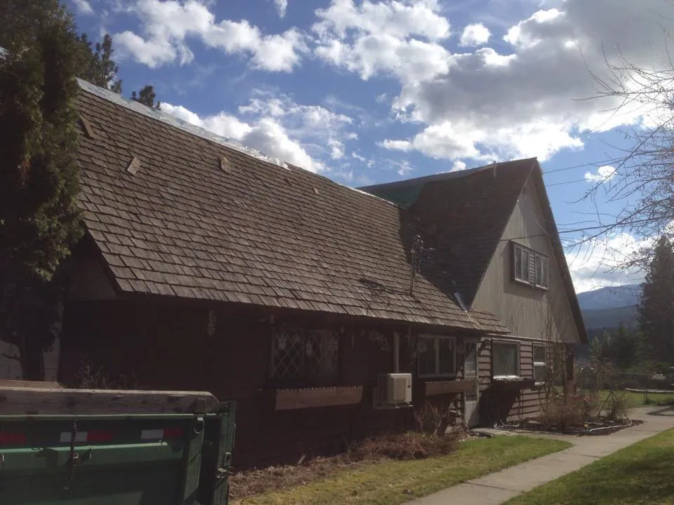 Local shingle roofing service near you across Sweet, ID - Complete Roofing Systems