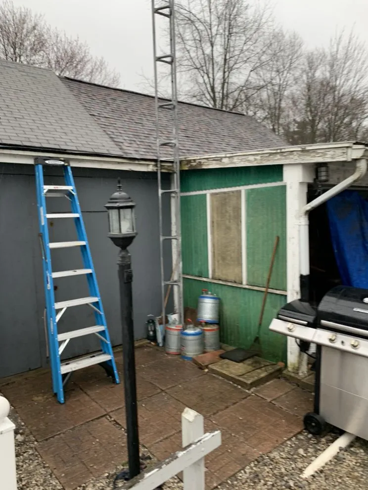 Slide of Complete Solutions Contracting