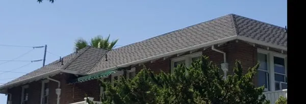 Complete Value Roofing Logo