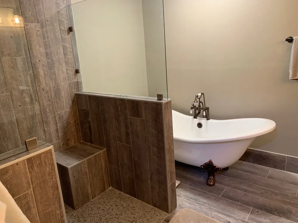 Slide of Condor General Contracting