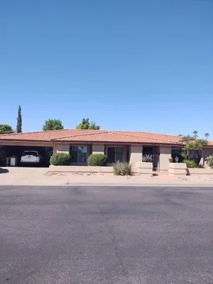 Confide Roofing Logo