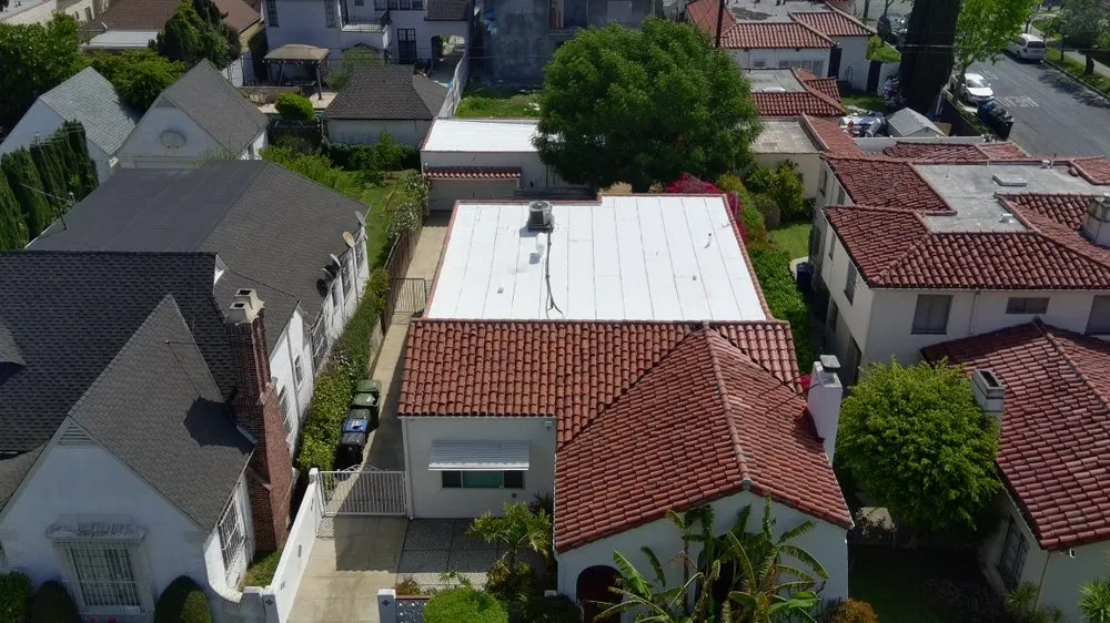 Slide of Confirmed Roofing Experts