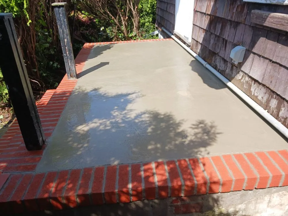 Slide of Connaghan Construction