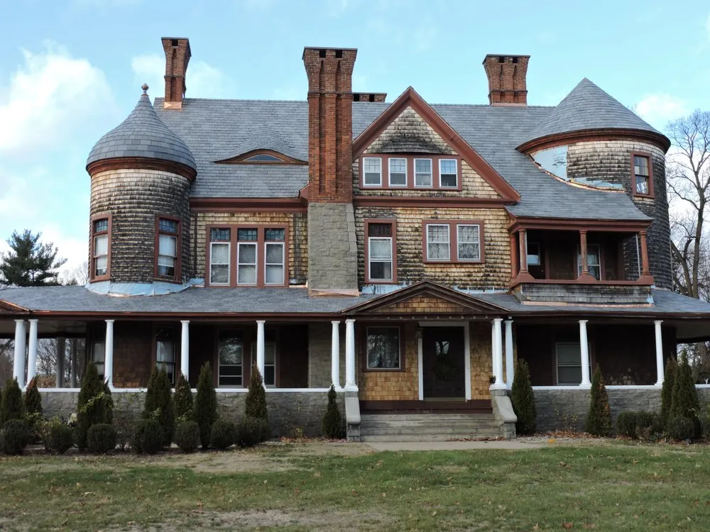 Slide of Connecticut Roofcrafters