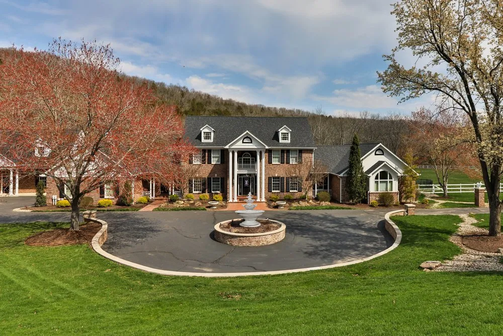 Trusted metal roofing installation experts serving St. Louis, MO - Conner Roofing