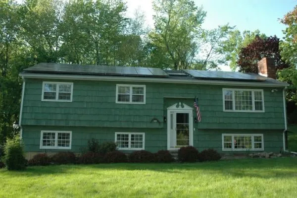 Slide of Conneticut Sun & Power LLC