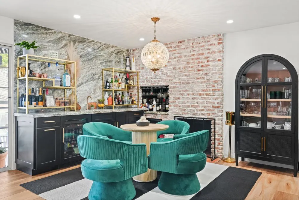 Slide of Connolly Construction