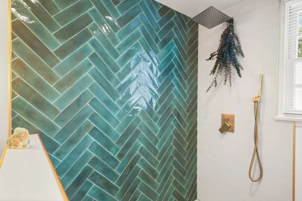 Slide of Connolly Construction