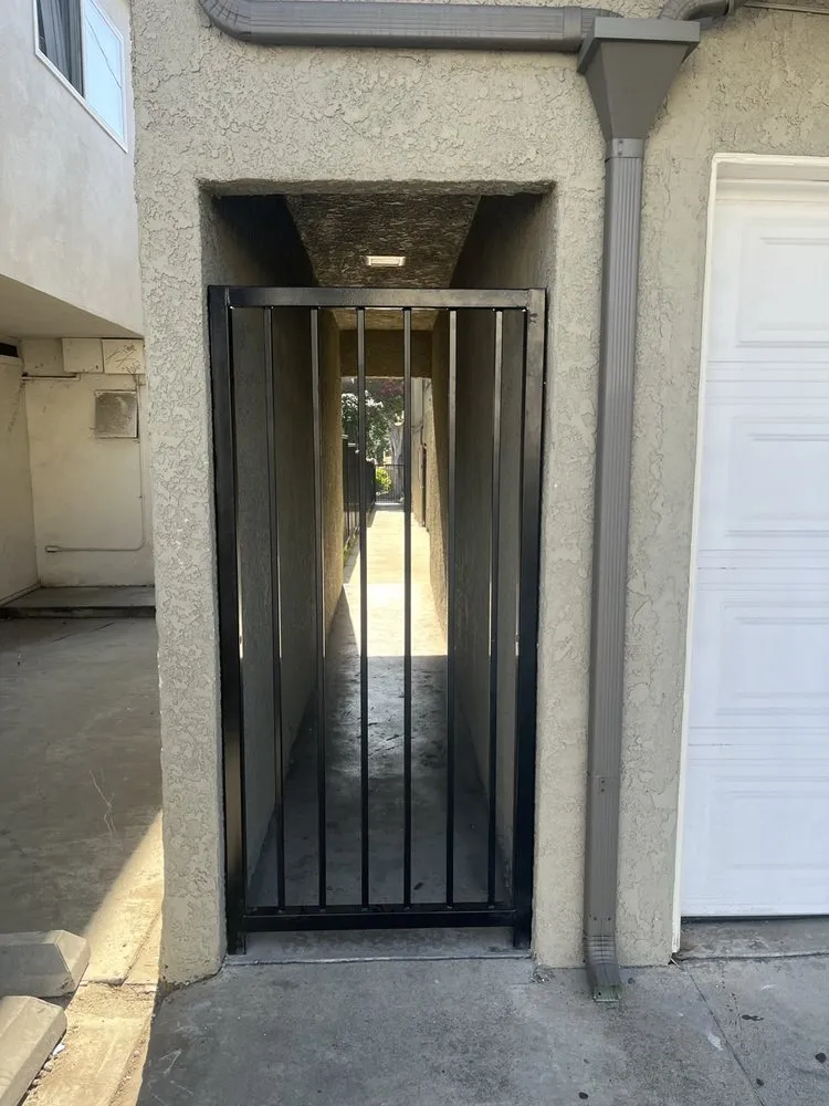 Slide of Connolly Construction