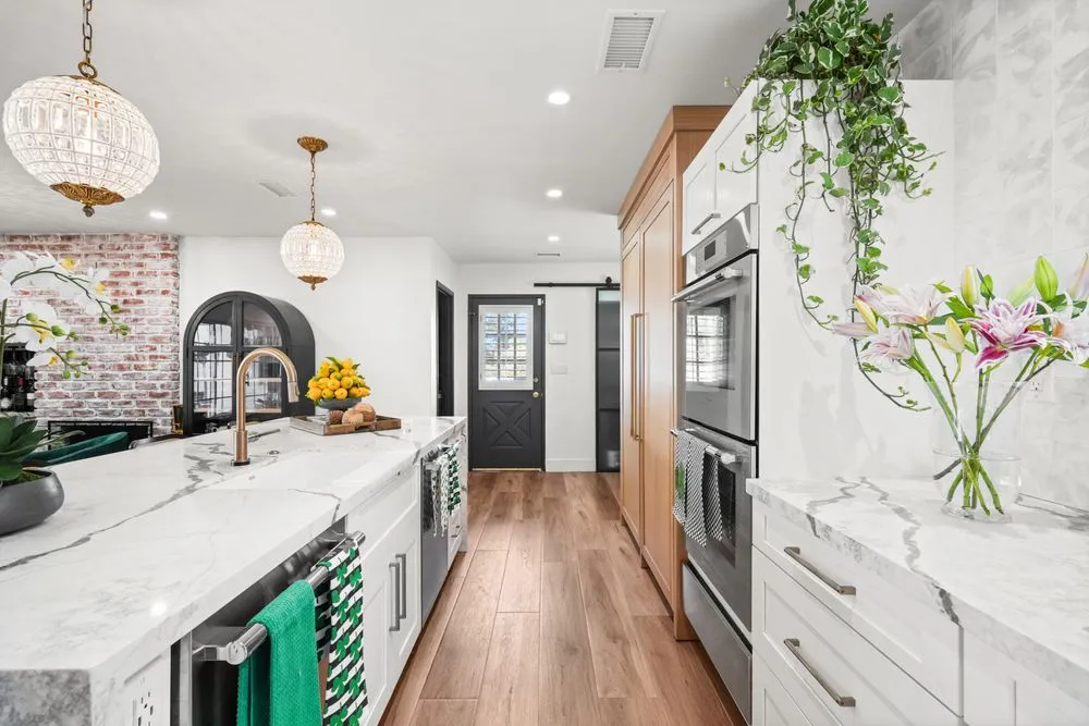 Slide of Connolly Construction