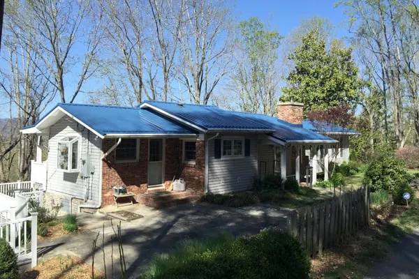 Expert roof repair in Leicester, NC - Consolidated Roofing Contractors